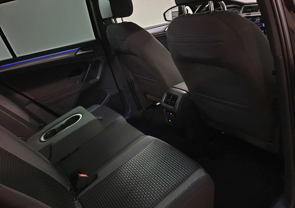 Volkswagen Tiguan cena 124999 przebieg: 108000, rok produkcji 2022 z Gdańsk małe 781
